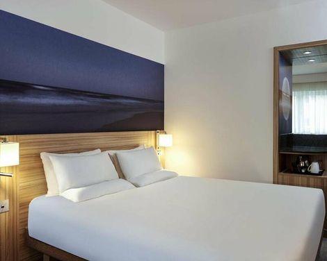 Novotel London Stansted Airport-2