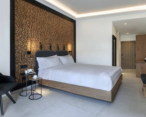 Petinos Hotel