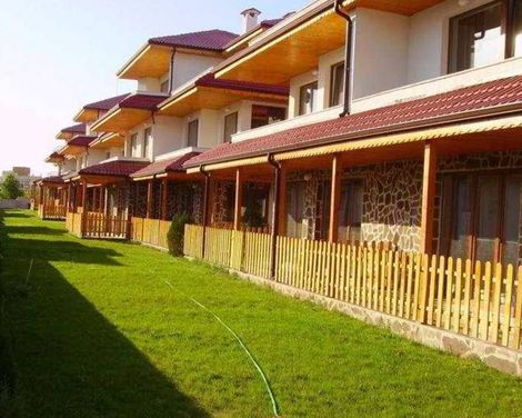 Vemara Club Hotel