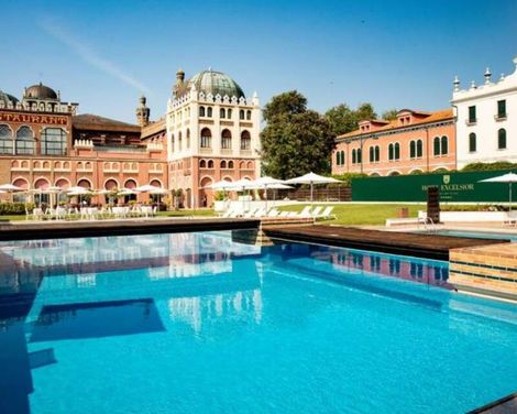 Hotel Excelsior