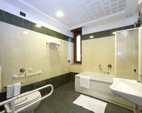 Ulisse Deluxe Hostel-0