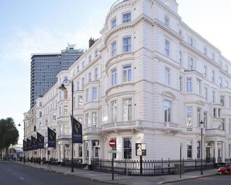 Park International Hotel-1