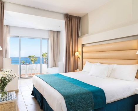 Leonardo Cypria Bay-0