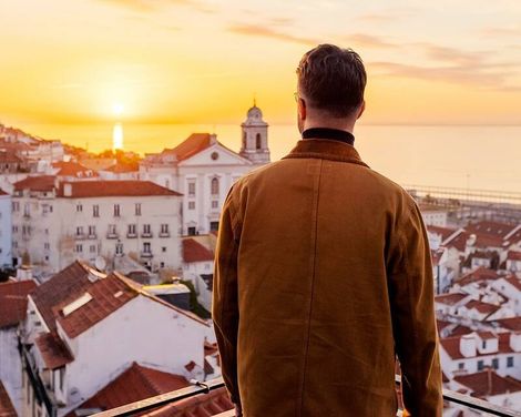 Lumen Hotel & The Lisbon Light Show