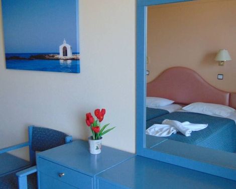 Nirvana Beach Hotel-0
