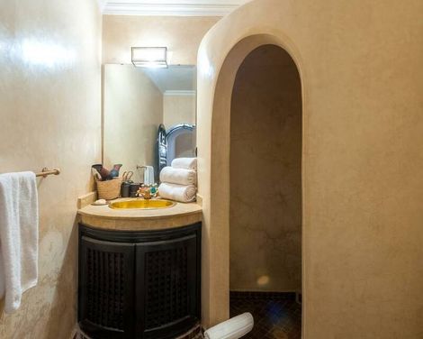 Riad Aliya-2