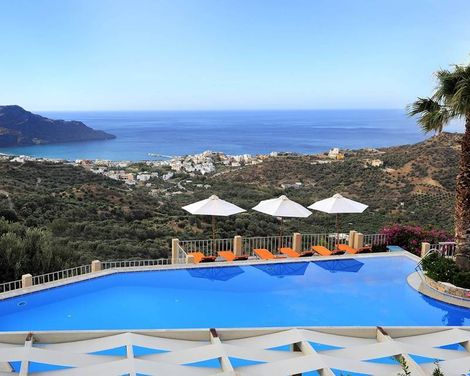 Stefanos Village Hotel