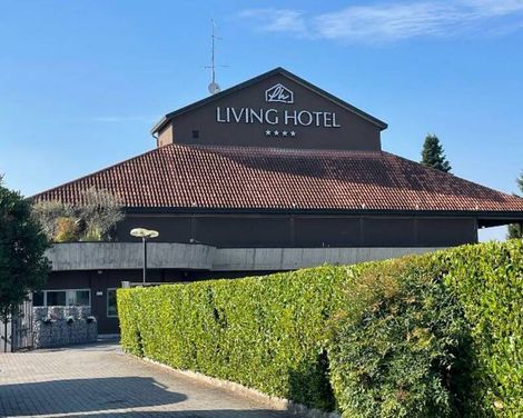 Living Hotel