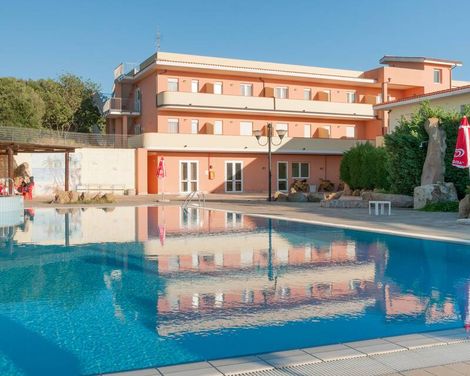 Lu' Hotel Porto Pino