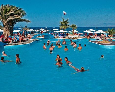 Eri Beach & Village