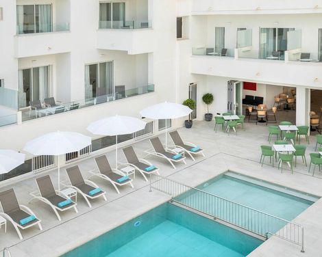 Aparthotel Marina Drach-1