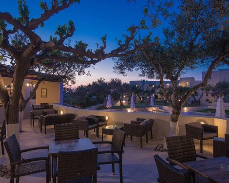 Ourania Apartments Hotel