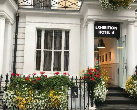 Exhibition Court 4-3