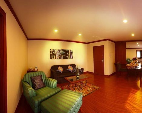 Baiyoke Suite-1