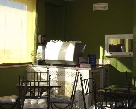 De La Ville Relais-2