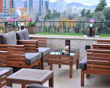 MonarC Hotel
