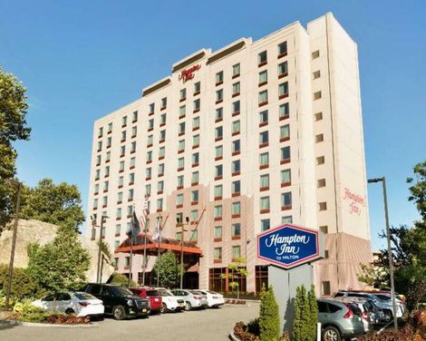 Hampton Inn New York LaGuardia Airport-3