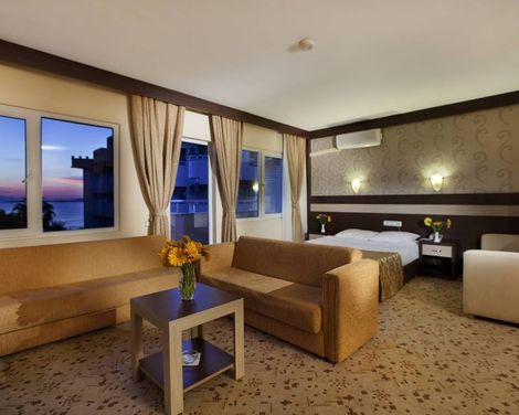 Lonicera World Hotel-3