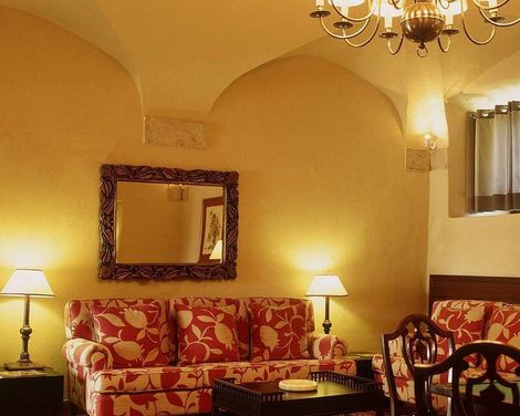 Pousada Castelo Palmela - Historic Hotel
