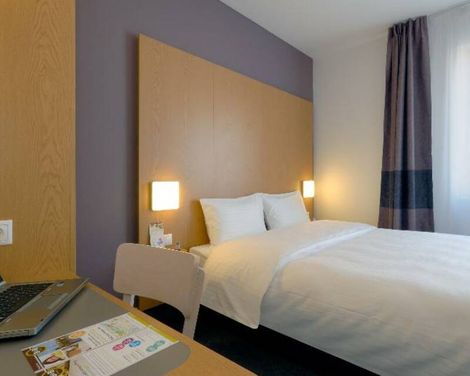 B&B HOTEL Prague-City