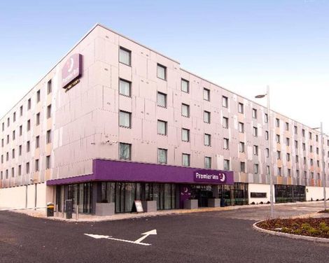 Premier Inn London Heathrow Airport Terminal 5