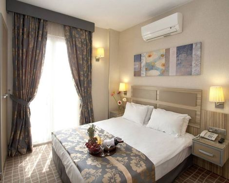 Nanda Hotel-0