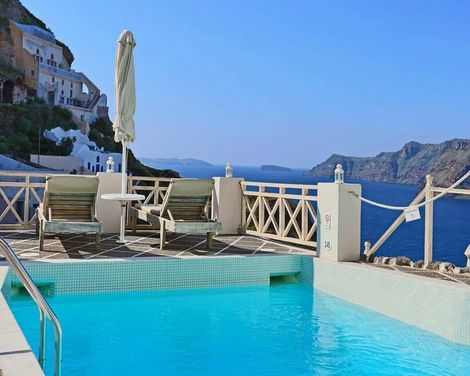 Oia Mare Villas
