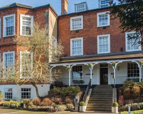 Brandshatch Place Hotel & Spa