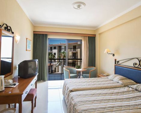 Tsokkos Gardens Hotel
