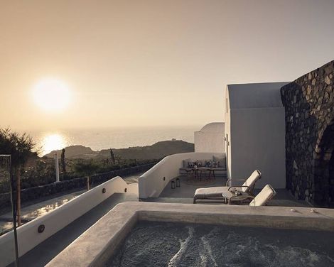Santo Pure Oia Suites & Villas
