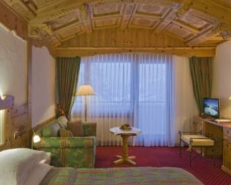 Swiss Alpine Hotel Allalin