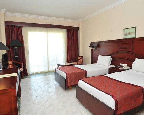 Brayka Bay Resort