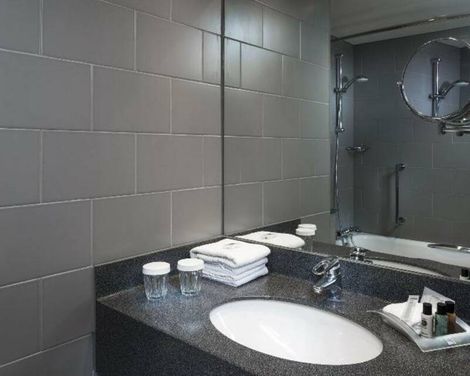 Holiday Inn London-Heathrow M4, Jct. 4-2