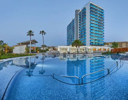BG Tonga Tower Design Hotel & Suites