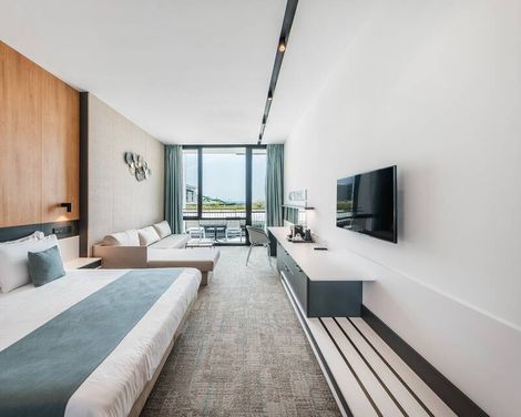 Voya Beach Resort