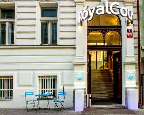 Royal Court Hotel