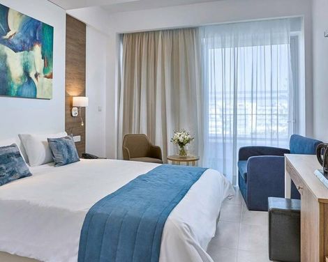 Gaia Sun N Blue Hotel