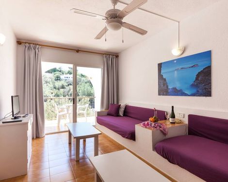 Puerto Cala Vadella inkl. Mietwagen