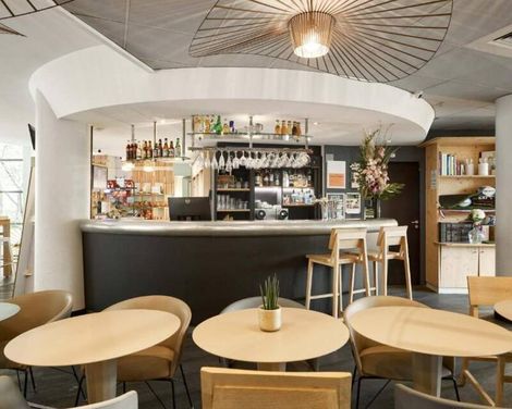 B&B HOME Rueil-Malmaison Gare