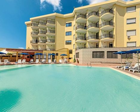 Rina Hotel