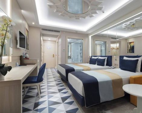Granada Luxury Beach