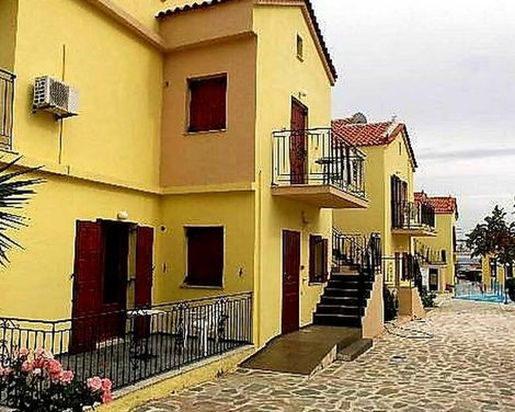 Stella Apartments