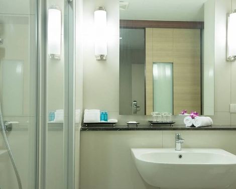 Marsi Hotel Bangkok-1