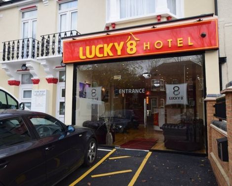 Lucky 8 Hotel