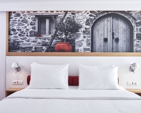 Olive Green Hotel