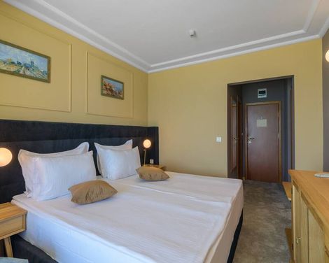 Hotel Marina-0