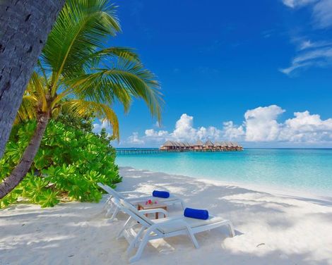 Angaga Island Resort & Spa