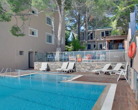 Melis Hotel