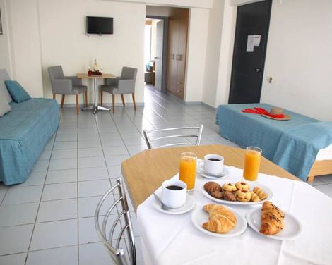 Acropolis Apartments