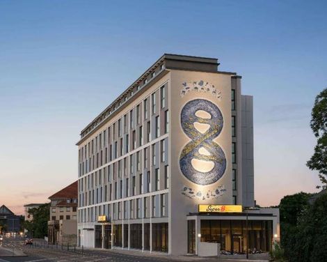 Super 8 by Wyndham Dresden